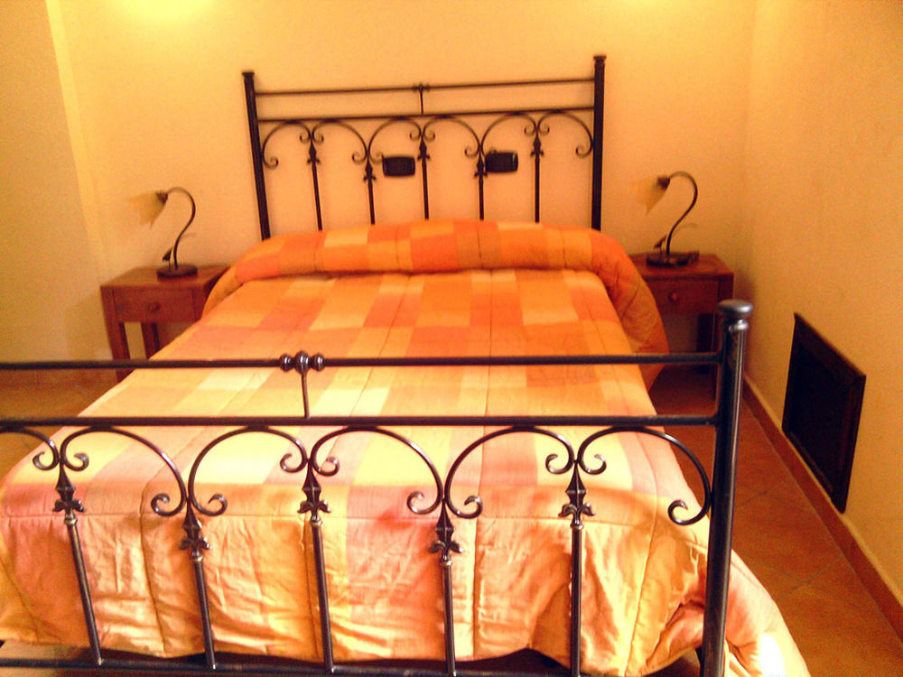 Domus Antiqua Bed & Breakfast Agrigento Exterior photo